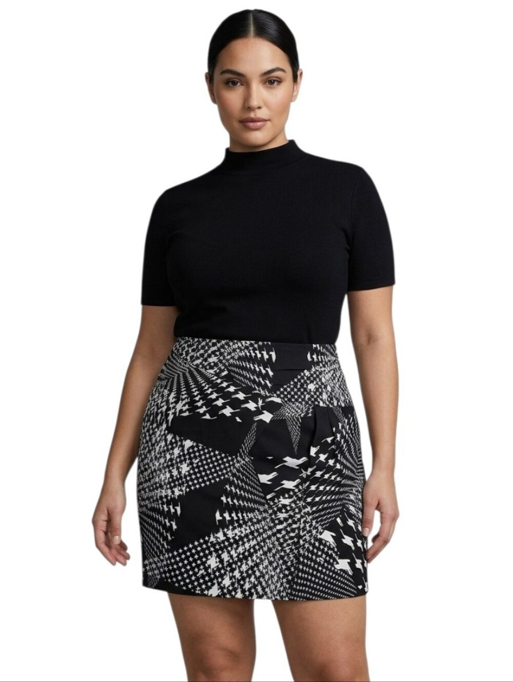 Worthington Black & White Geometric Print Skirt size 14